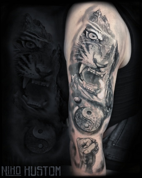 Tatouage réaliste tigre arts martiaux tattoo