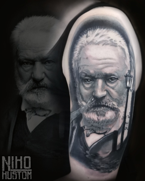 victor hugo tatouage portrait realiste tattoo