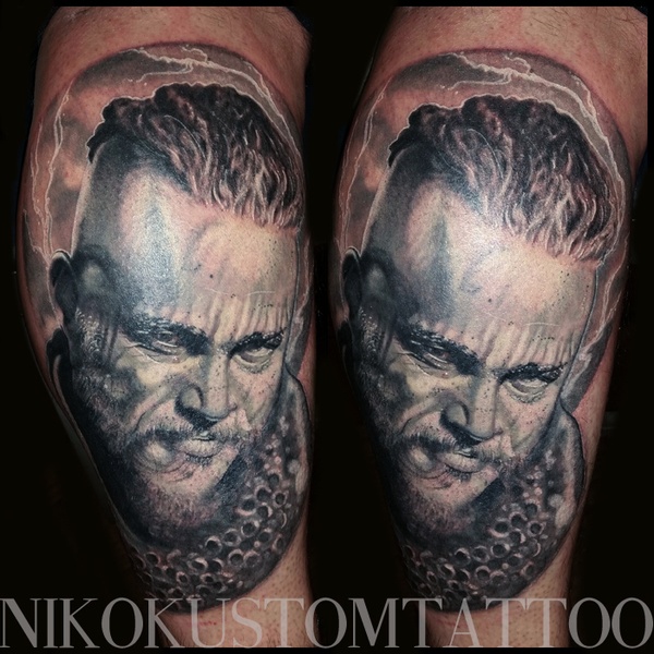 Ragnar Lodbrok viking tattoo portait